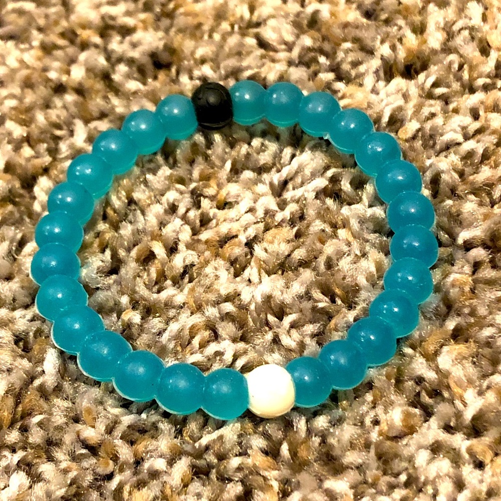 Women’s Lokai blue bracelet